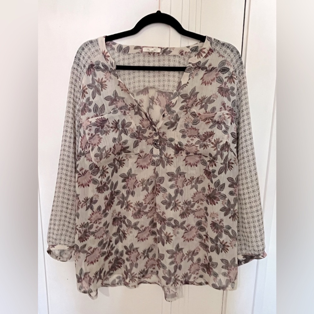 MAURICES SZ 1X Long sleeve blouse